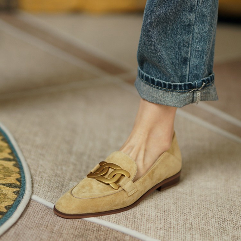 女性用スエードレザーモカシン,ラウンドトゥのローヒールシュー - Leather Work Heels のレビューと価格
