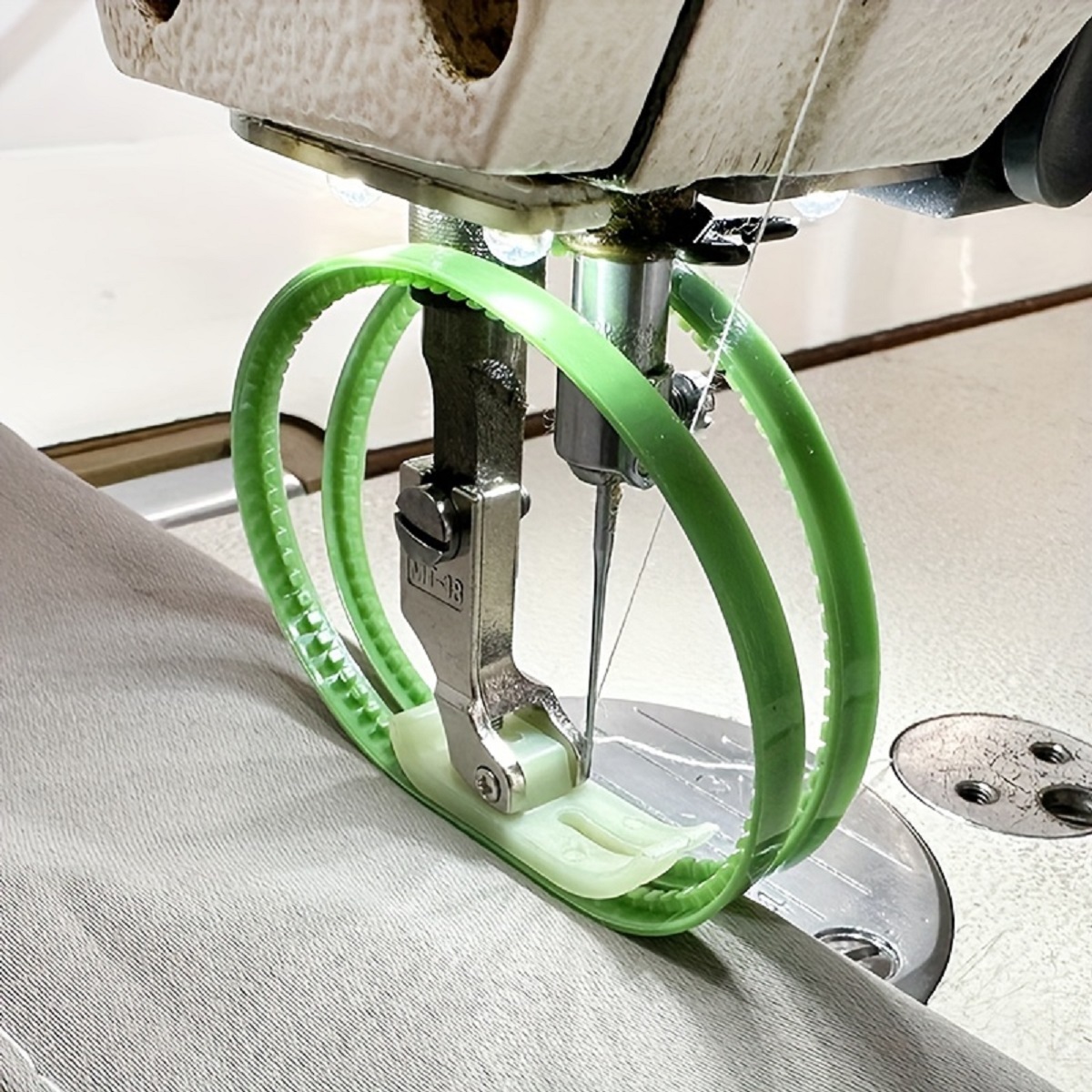 3 個 MT 18 ダブルローラータンク押え本縫い革ベルトリ - Leatherwork Roller のレビューと価格